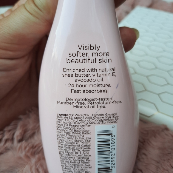 EOS Berry Blossom Body Lotion with Shea Butter Rare Discontinued - Picture 4 of 11